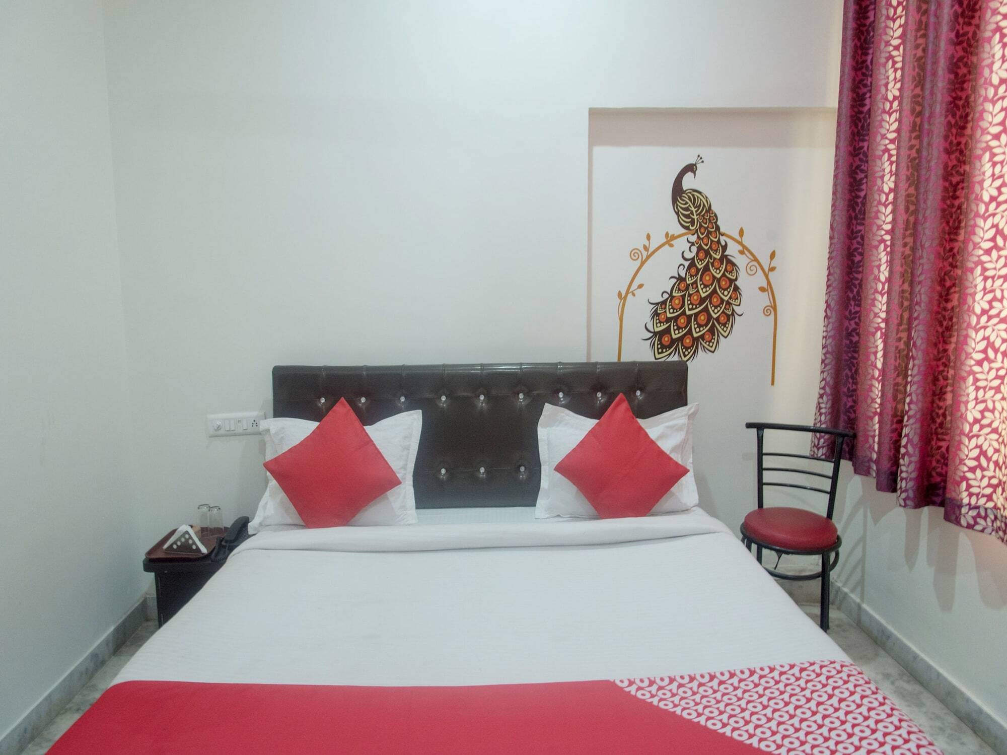 Oyo 11743 Hotel Shree Krishna Удайпур Экстерьер фото